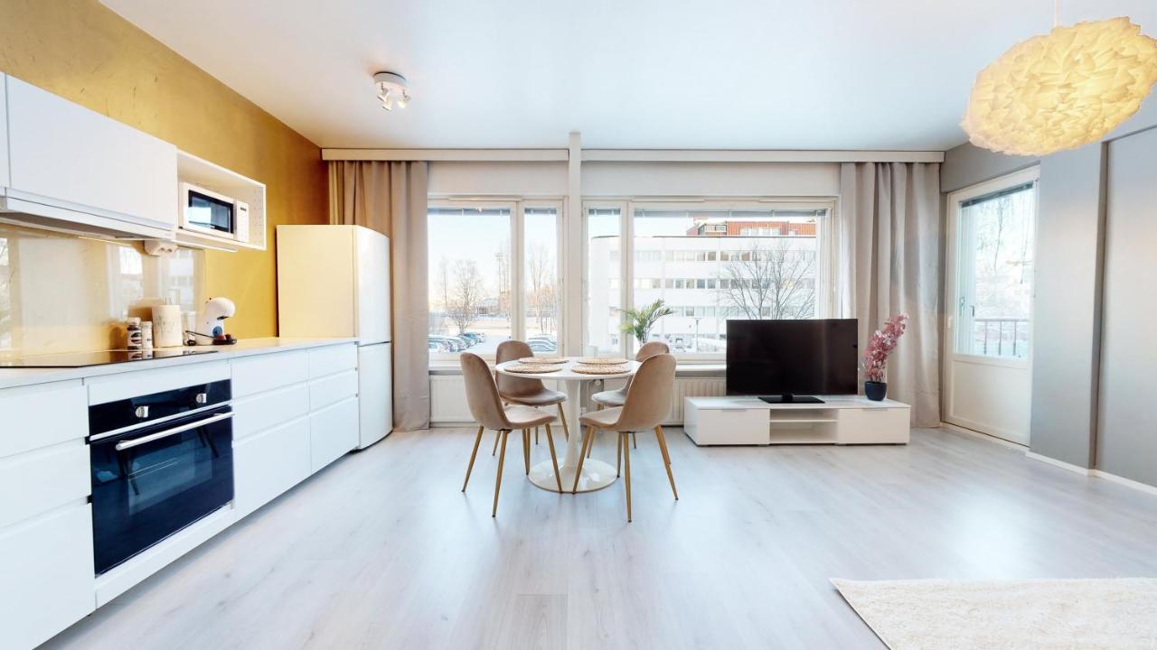 Bellarova Apartments VI โรวานิเอมิ ภายนอก รูปภาพ
